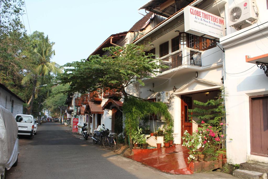 Globe Trotters Inn Коччи Экстерьер фото