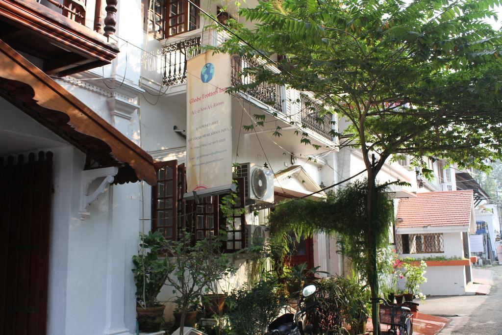 Globe Trotters Inn Коччи Экстерьер фото
