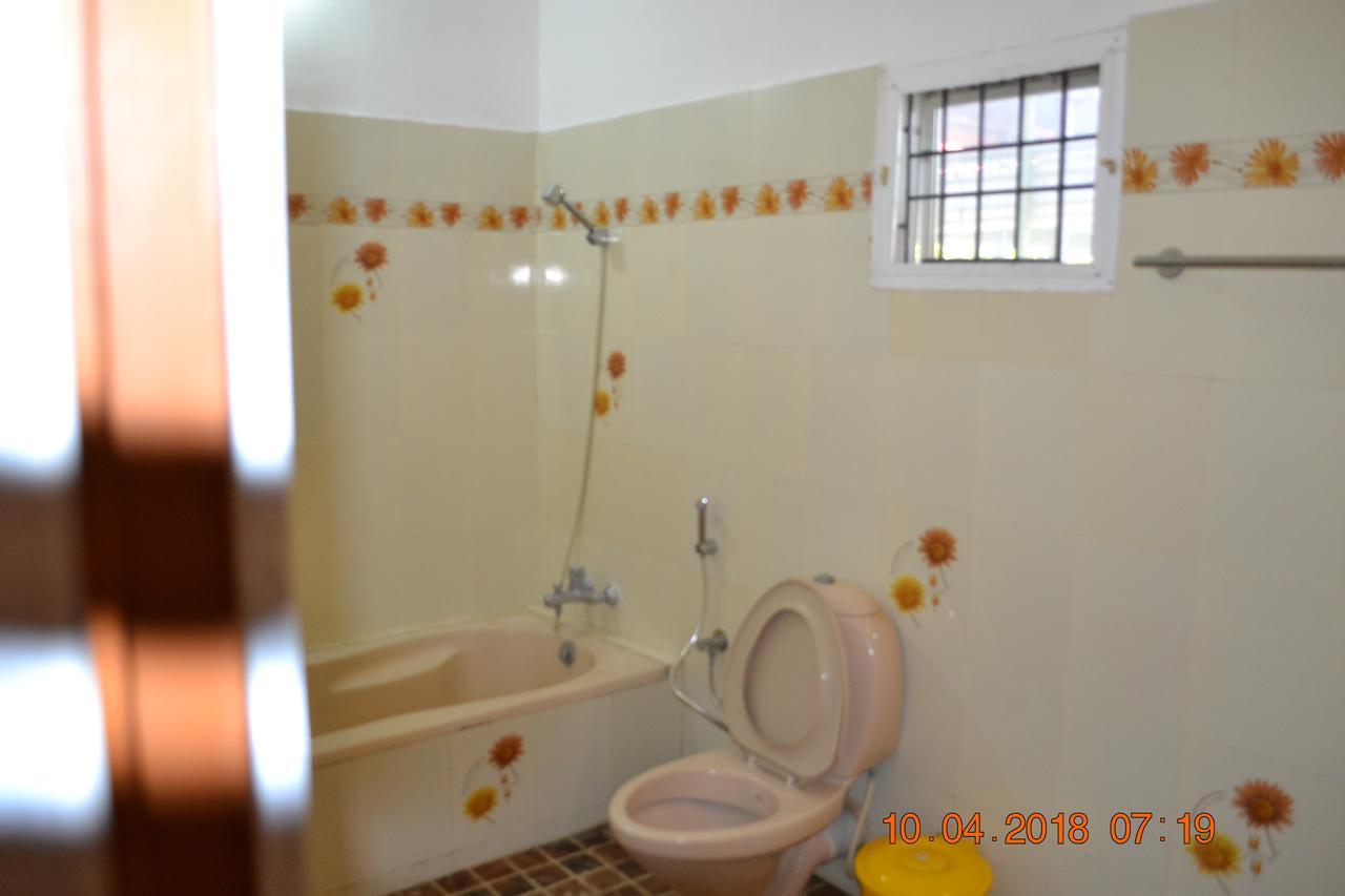 Globe Trotters Inn Коччи Экстерьер фото
