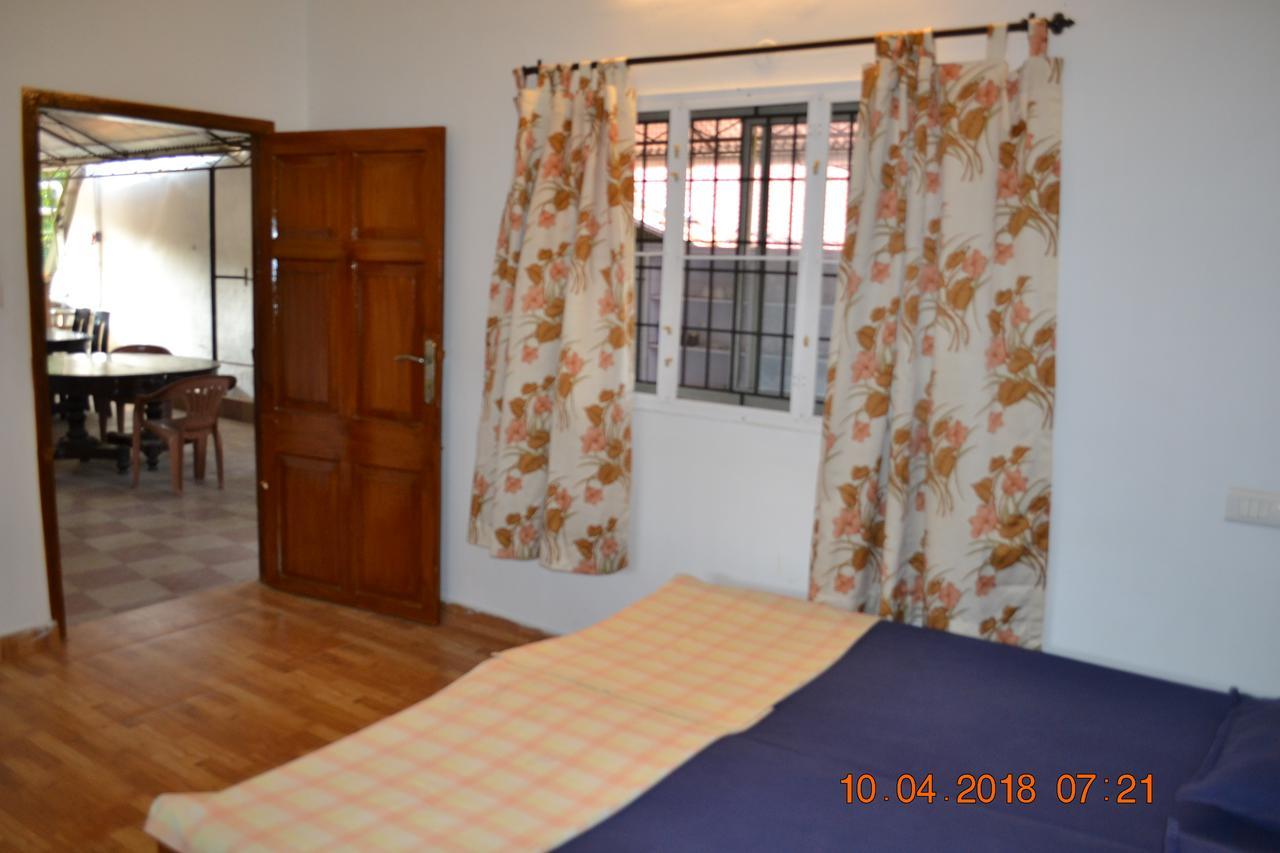 Globe Trotters Inn Коччи Экстерьер фото